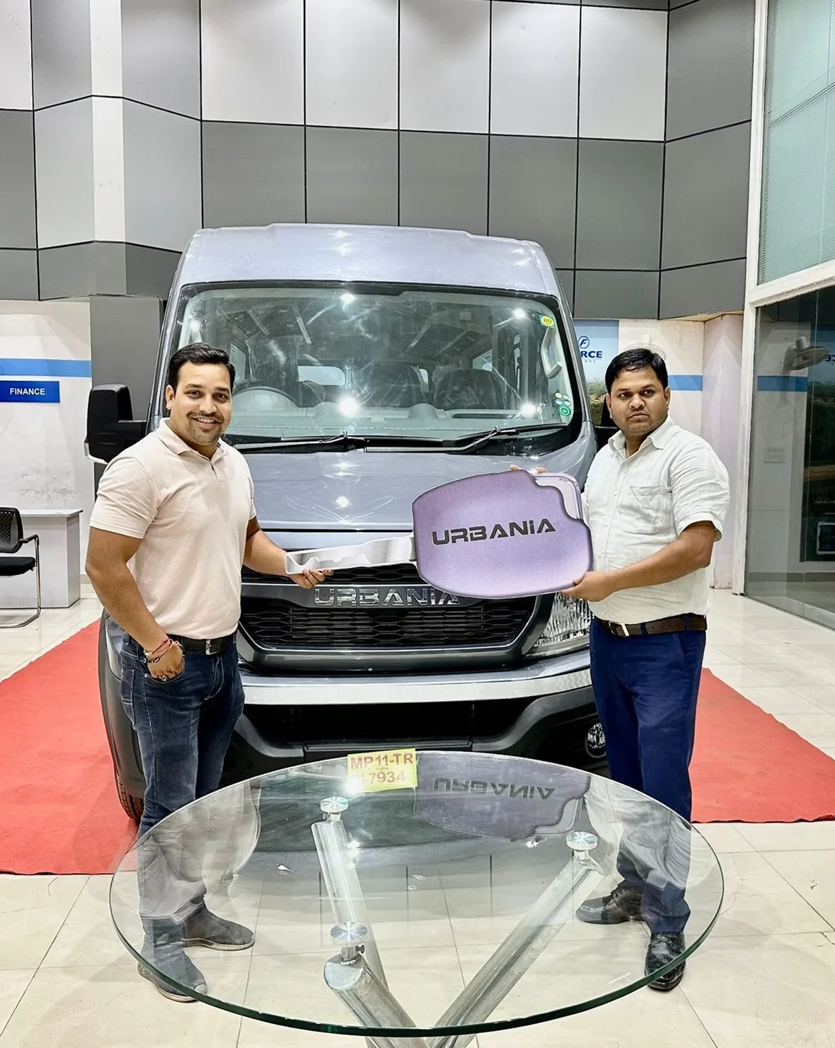 Car Booking service for Taj Mahal Sunrise Tour By Car From Delhi